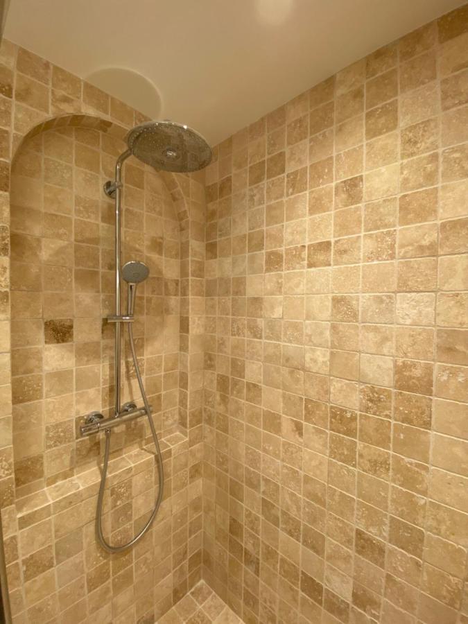 Appartement De Caractere A 拉罗克加雅克 外观 照片